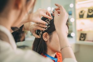 Hairstylist Needed In Canada By Sonu Holdings Ltd